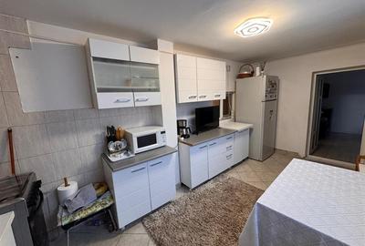 Casă individuală cu 7 camere cu Canalizare în Dobroești - 26