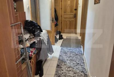 Apartament cu 3 camere decomandat în George Enescu