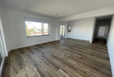 Apartament cu 3 camere decomandat în Siloz - 7