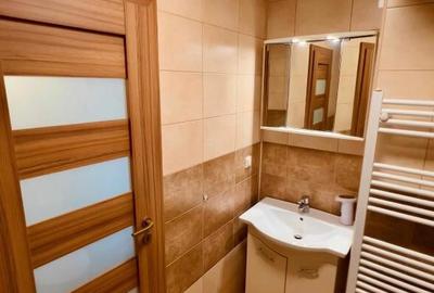 Garsoniera decomandat - zona Racadau - 7