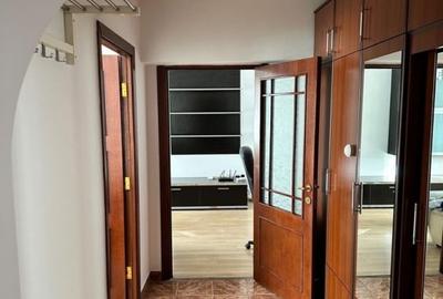 Apartament 2 camere, 55mp, decomandat, metrou, AC, 1 Decembrie 1918 Apartament 2 camere, 55mp, decomandat, metrou, AC, 1 Decembrie 1918 - 8