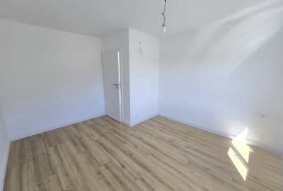 Casă individuală cu 4 camere cu Canalizare în Florești - 12