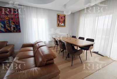 Penthouse cu 5 camere decomandat, mobilat în Andrei Mureșanu
