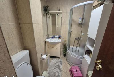 Apartament cu 2 camere decomandat în Cetate - 2