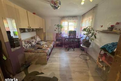 Casă cu 5 camere cu Canalizare în Berceni - 2