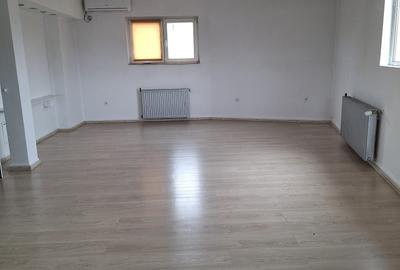 Birou, de 175 mp, în P-ța Romană - 6