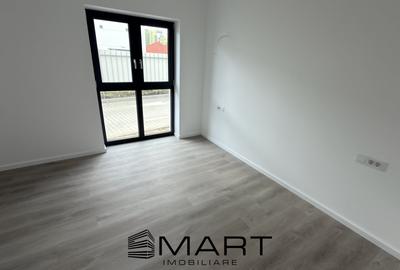 Apartament cu 3 camere decomandat în Tractorul - 2