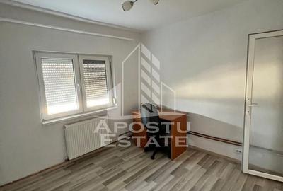 Apartament cu 3 camere decomandat în 6 Vânători - 3