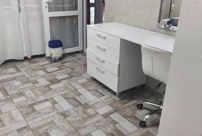 Casă cu 6 camere în Central - 1