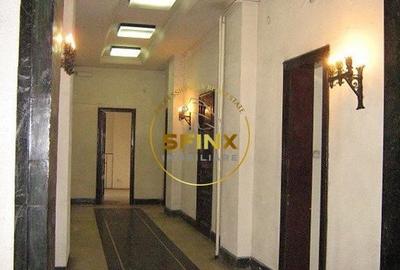 Birou, de 995 mp, în Central - 2