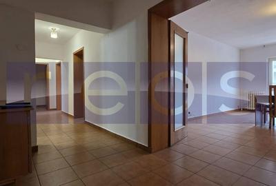 Apartament cu 5 camere în Centrul Civic - 14