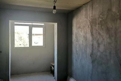 Apartament cu 3 camere semidecomandat în Central - 3
