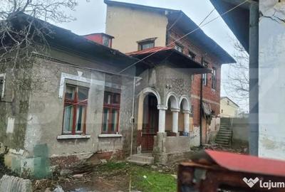 Casă cu 4 camere cu Teren 287 Mp în Lupeni - 8