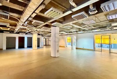 Birou, de 102 mp, în P-ța Universității - 5