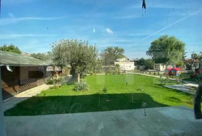 Casă cu Teren 1676 Mp în Central - 4