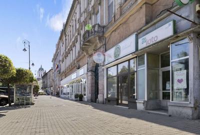 De inchiriat spatiu comercial 89.16 m2 Ultracentral- Bd. Revolutiei - 15