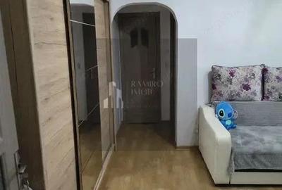 Apartament cu 2 camere semidecomandat în Progresul - 7