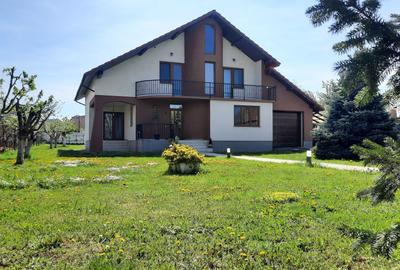 Casă cu 4 camere în Central - 8