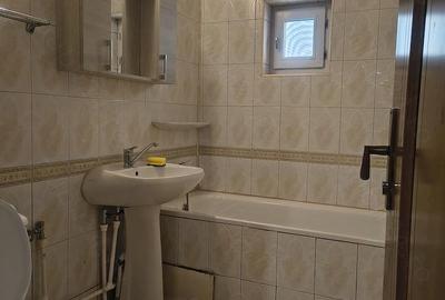 Apartament cu 2 camere decomandat în Nicolina - 2