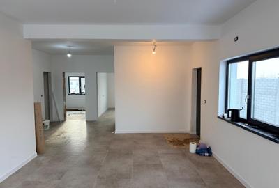 Comision 0 - Dezvoltator vinde casa pe parter, 85mp, asfalt, toate utilitatile! - 3