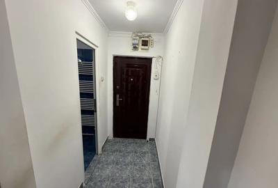 Apartament cu 3 camere semidecomandat în Brătianu - 3