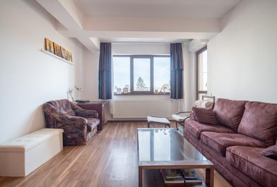 Apartament cu 3 camere în 1 Mai - 2