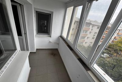 Apartament cu 2 camere de inchiriat nemobilat Bld. Decebal-pretabil firma/locuit Apartament cu 2 camere de inchiriat nemobilat Bld. Decebal-pretabil firma/locuit - 11