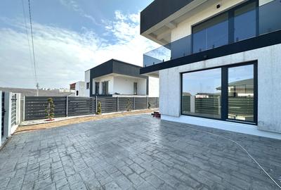 Duplex cu 4 camere cu Canalizare în Popas Păcurari - 4