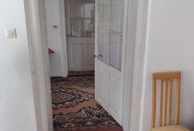 Casă cu 4 camere cu Teren 1300 Mp în Teremia Mare - 3