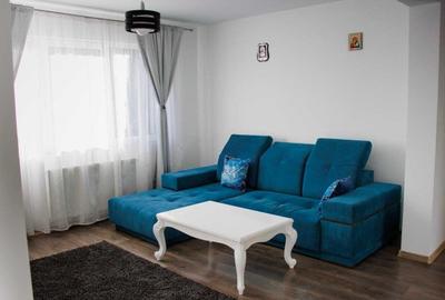 Apartament cu 2 camere decomandat, mobilat în Tractorul - 2