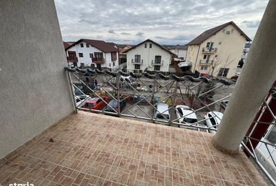 Apartament cu 3 camere decomandat în Cristian - 1