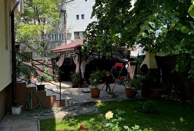Proprietar inchiriez ,vila singur curte,Mall Vitan S+P+Et1 - 3