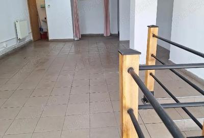 Spațiu comercial, de 48 mp, în Ampoi 3 - 1