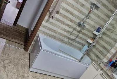 Apartament cu 2 camere,decomandat - zona Tractorul - 2