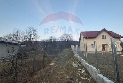 Teren agricol extravilan de 3121 mp, în Buhoci - 2