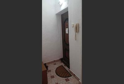 Ploiești: Apartament 2 camere - 52.25 mp s.c.  zona Cina - 8