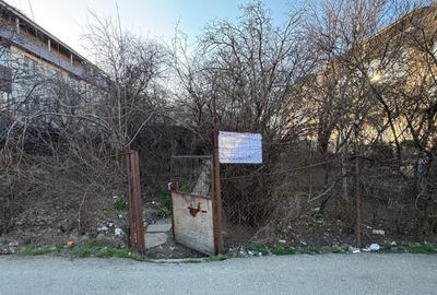 Spațiu comercial, în Apărătorii Patriei