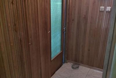 Vând apartament 4 camere Reșița - 8