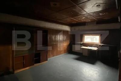 Spațiu comercial, de 900 mp, în Semicentral - 1