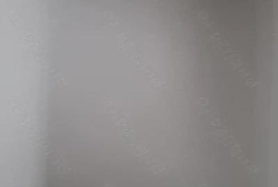 Spațiu comercial, de 760 mp, în Central - 4