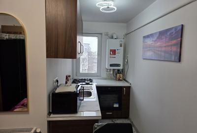 Apartament cu 3 camere semidecomandat în Hipodrom - 6