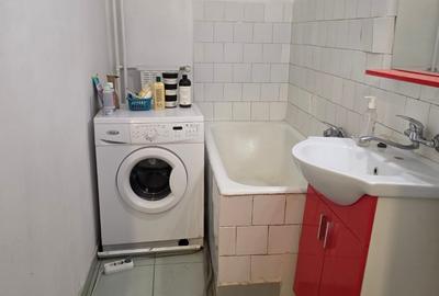 Garsonieră decomandată, mobilată în P-ța Muncii - 3