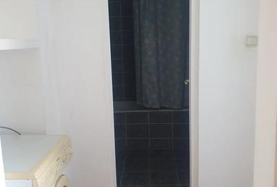 Apartament cu 3 camere nedecomandat în Central - 1
