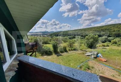 Casă cu 5 camere cu Teren 1500 Mp în Central - 2