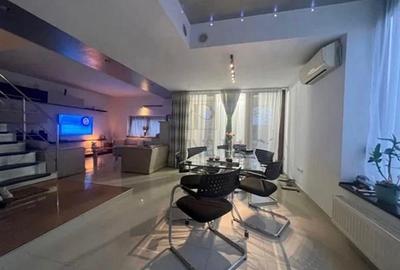 Triplex - Zona Torontalului - 3 Dormitoare - 2 Dressing-uri - Garaj - Curte spat