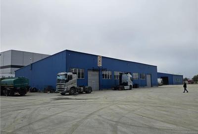 Spațiu comercial, de 1,000 mp, în Est - 3