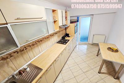 Apartament cu 3 camere decomandat în Mazepa 2 - 9