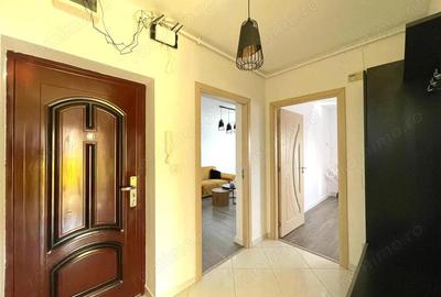 Apartament 3 camere zona Soarelui - 97.000 - 1