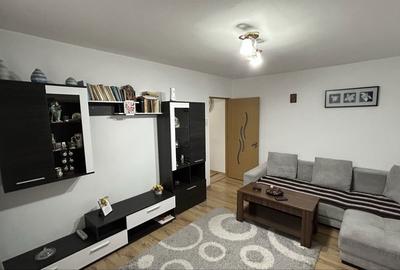 Apartament cu 3 camere semidecomandat în Govândari - 9