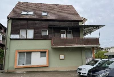 Apartament de vanzare zona Silvaniei, Cluj-Napoca - 2 camere, decomandat, direct de la proprietar.
